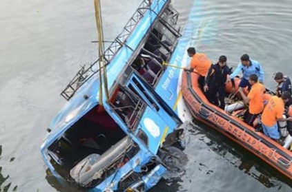 Bus carrying guests of marriage falls into river in Madhya Pradesh