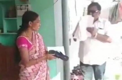 Telangana - Candidate hands out slippers to voters