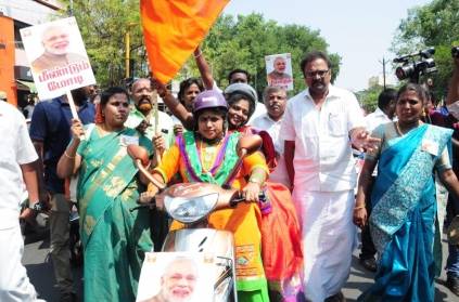 Tamilisai participates in a rally to support modi to become PM again Tamilisai participates in a rally to support modi to become PM again