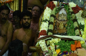 Jayendra Saraswathi’s mortal remains cremated with salt and Ayurvedic products
