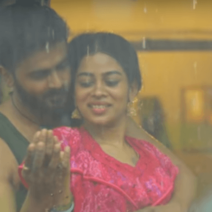 Malai Malaruthada Romantic song promo video from Gangs of Madras by C.V.Kumar Malai Malaruthada Romantic song promo video from Gangs of Madras by C.V.Kumar