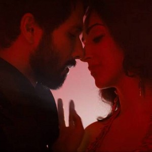 Bharat Ane Nenu sensation Kiara's super sensuous video song