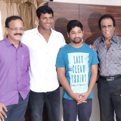 Vishal visits the sets of Mr Chandramouli