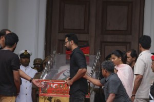 Karunanidhi death: Political leaders and Celebrities pay homage