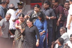 Karunanidhi death: Political leaders and Celebrities pay homage